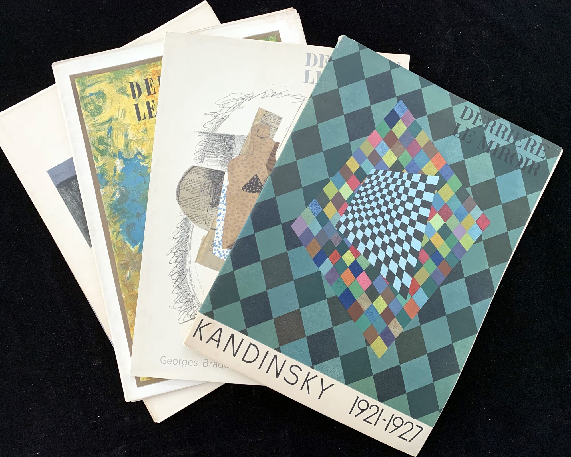 22 issues | DERRIERE LE MIROIR | FIRST EDITIONS